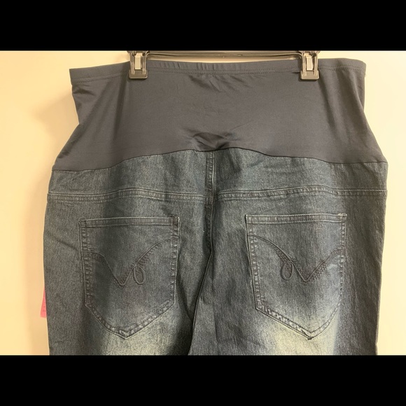 NWT: Oh Mamma! maternity jeans - Picture 4 of 5